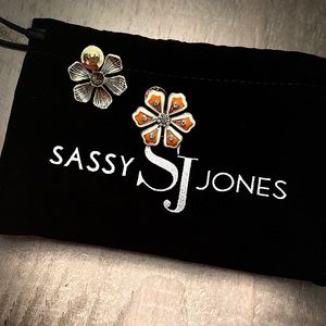 Sassy Jones earrings.
